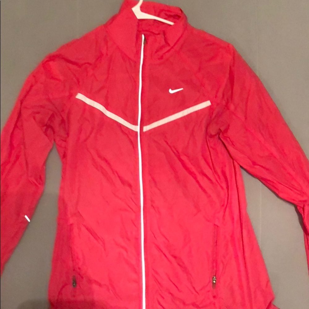 Nike Women’s Windbreaker